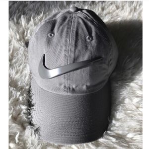 🆕 Nike Grey Logo Adjustable Hat